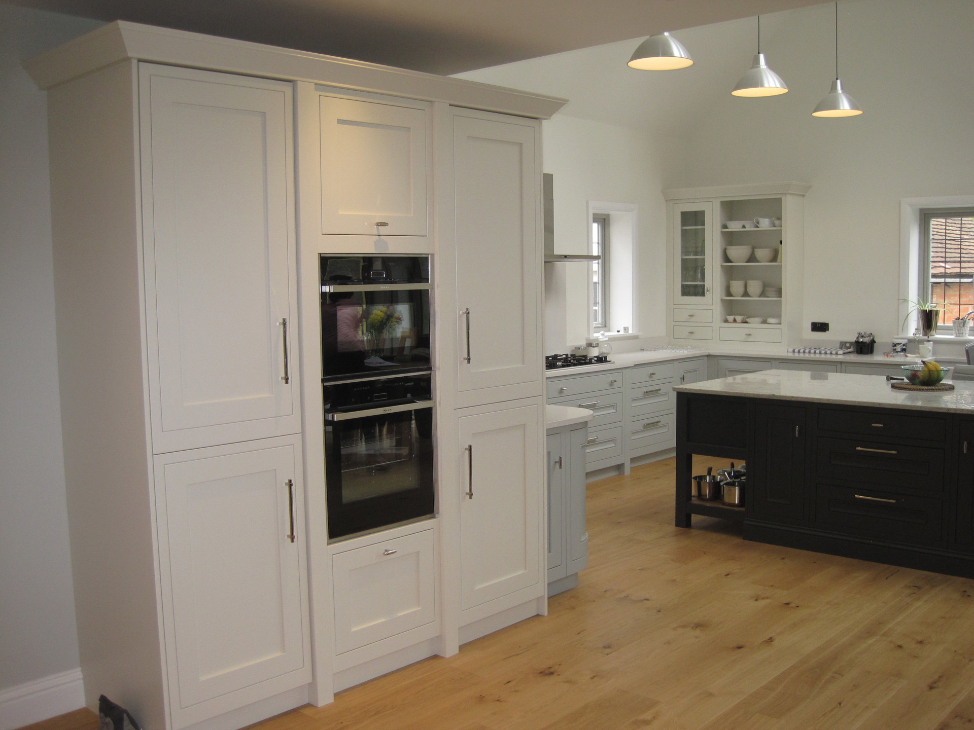 In-frame Shaker | Half Pencil & Scalloped | Graphite Kitchen