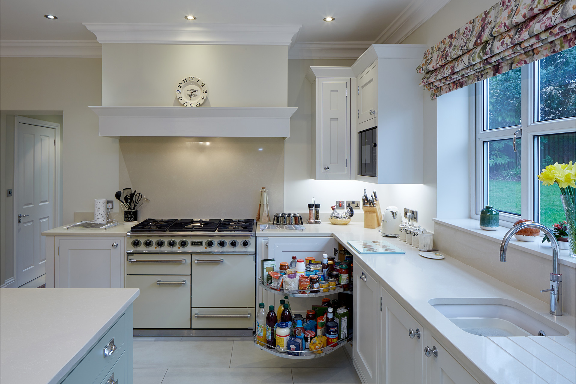 In-Frame Shaker | Porcelain Shaker Kitchen | Sage Kitchen