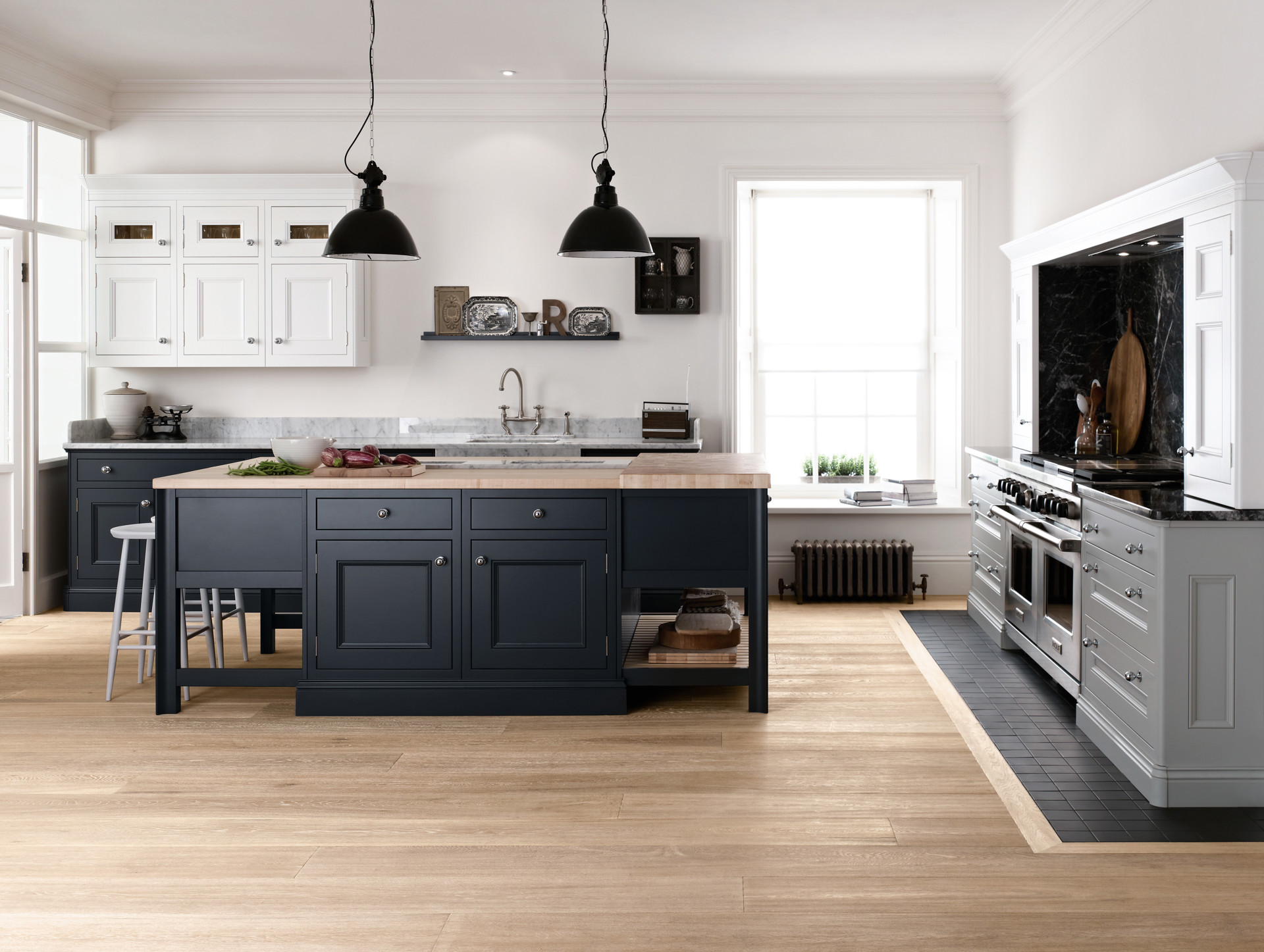 Half Pencil Kitchen | Scalloped Kitchens | Kitchen Worktops