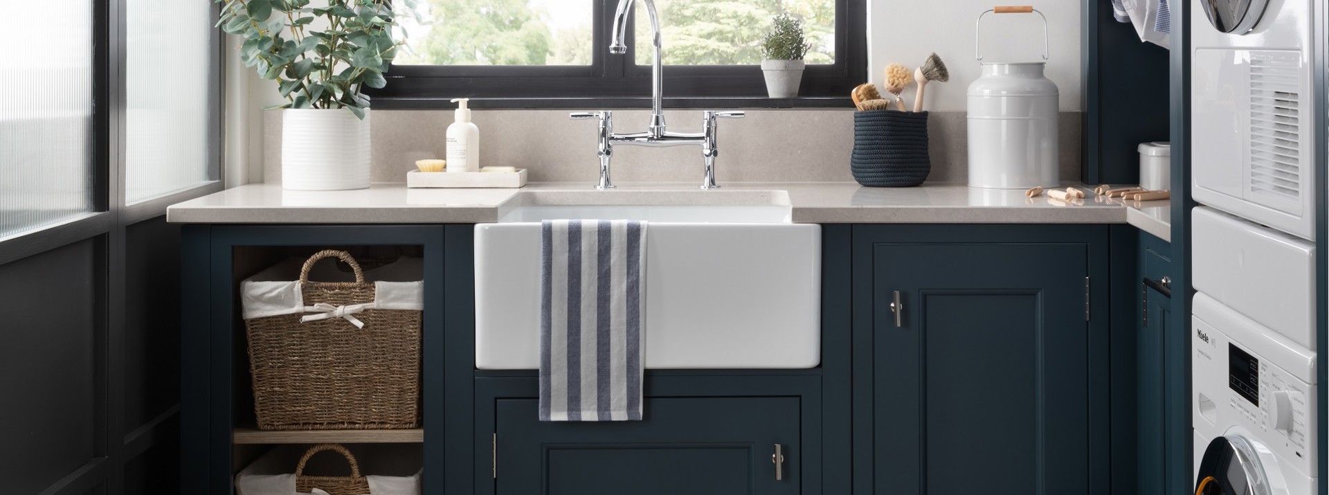 Quarter Round Kitchen Cabinets | Quarter Round Beading