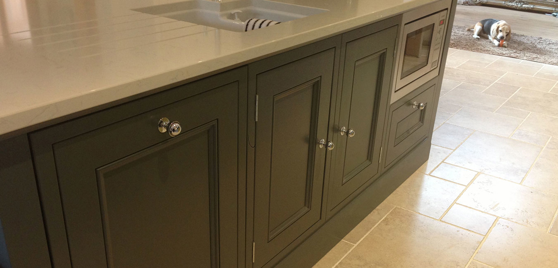 Half Pencil & Scalloped | Chalk & Partridge Grey Kitchen