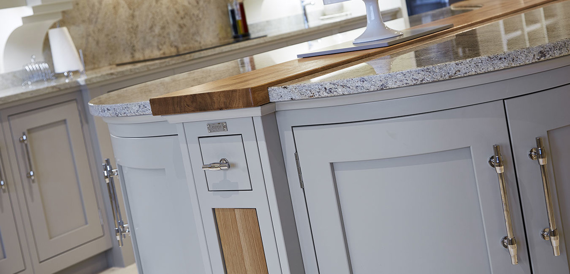 In-frame Shaker | Partridge Grey | Alabaster Modern Kitchen