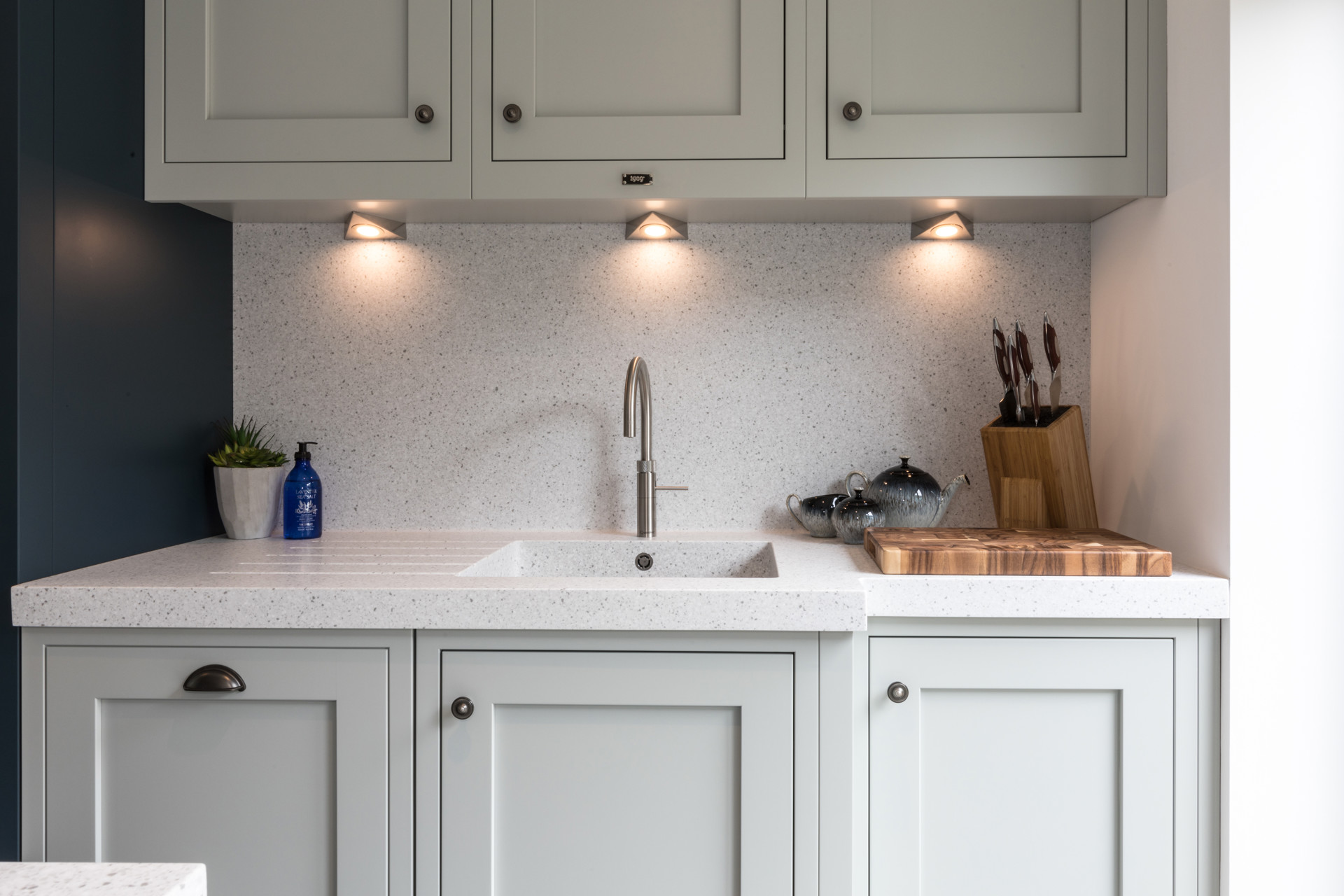 In-frame Shaker | Partridge Grey | Hartforth Blue Kitchen