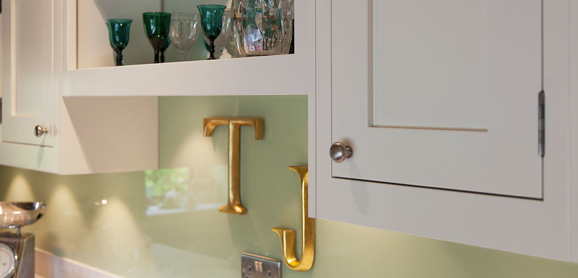 In-frame Shaker | Sage Kitchen | Porcelain Kitchen