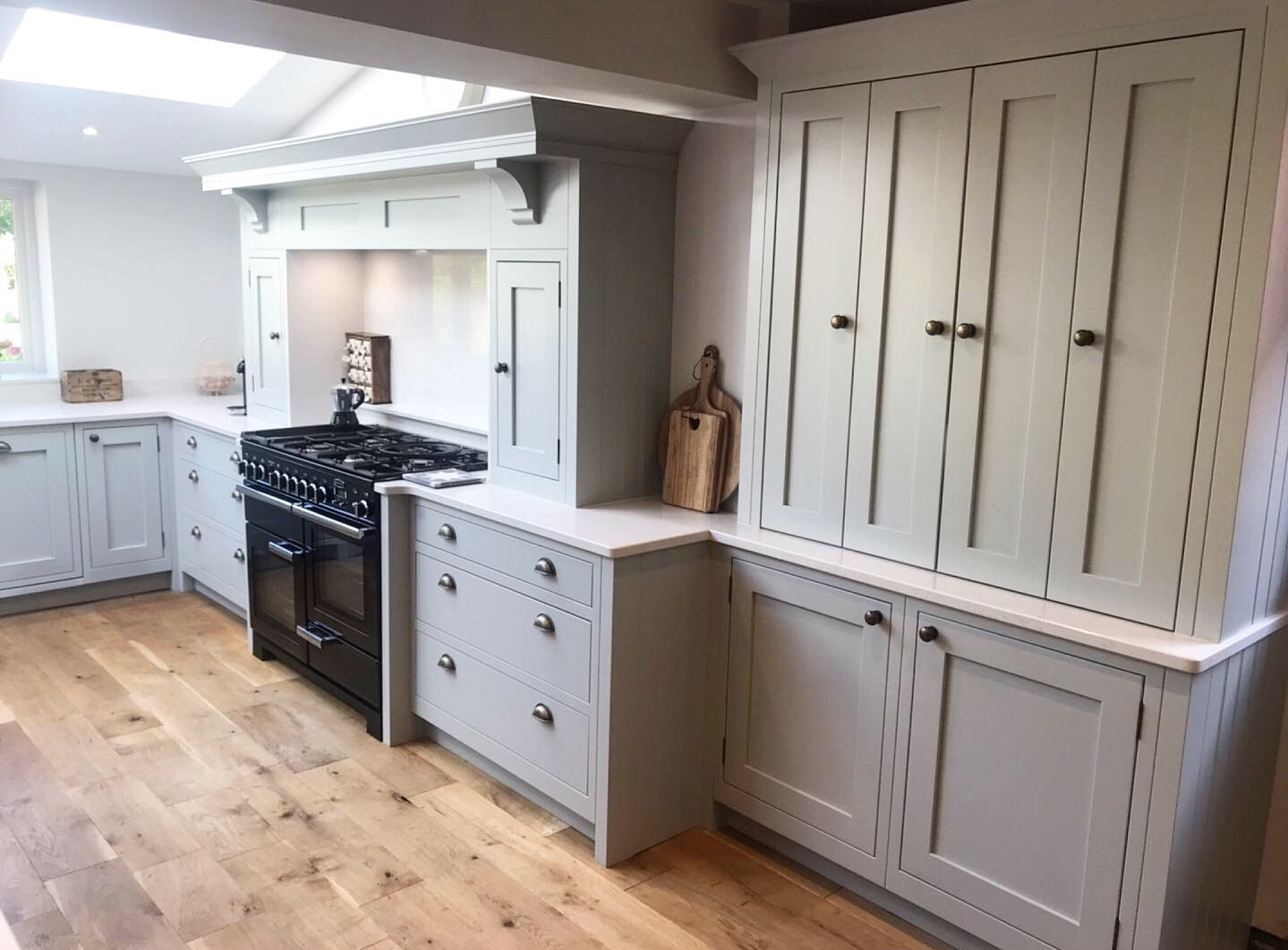 In-Frame Shaker in Partridge Grey & Slate Kitchen