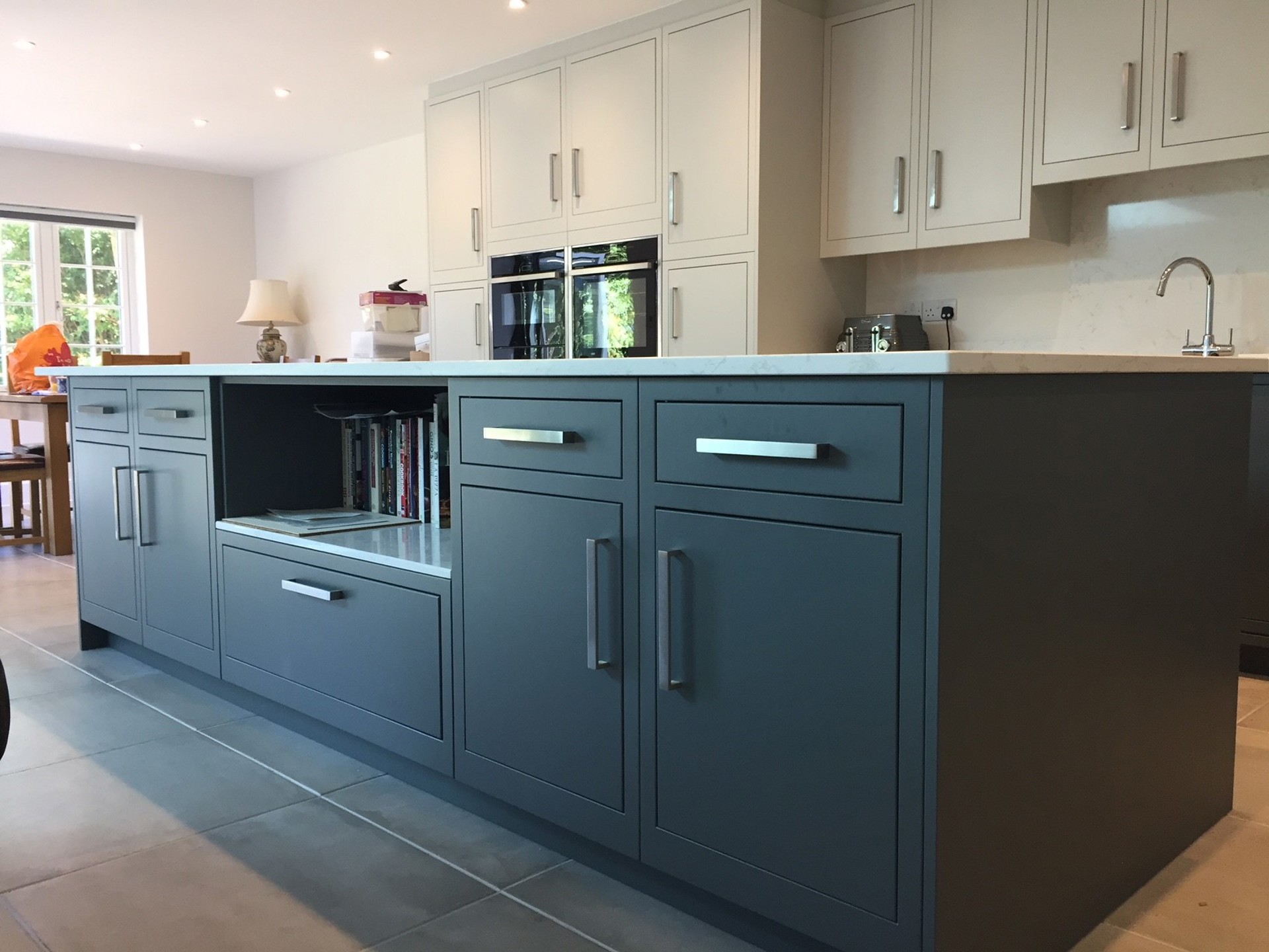 In-frame Slab | Dove Grey Kitchen | Charcoal Kitchen