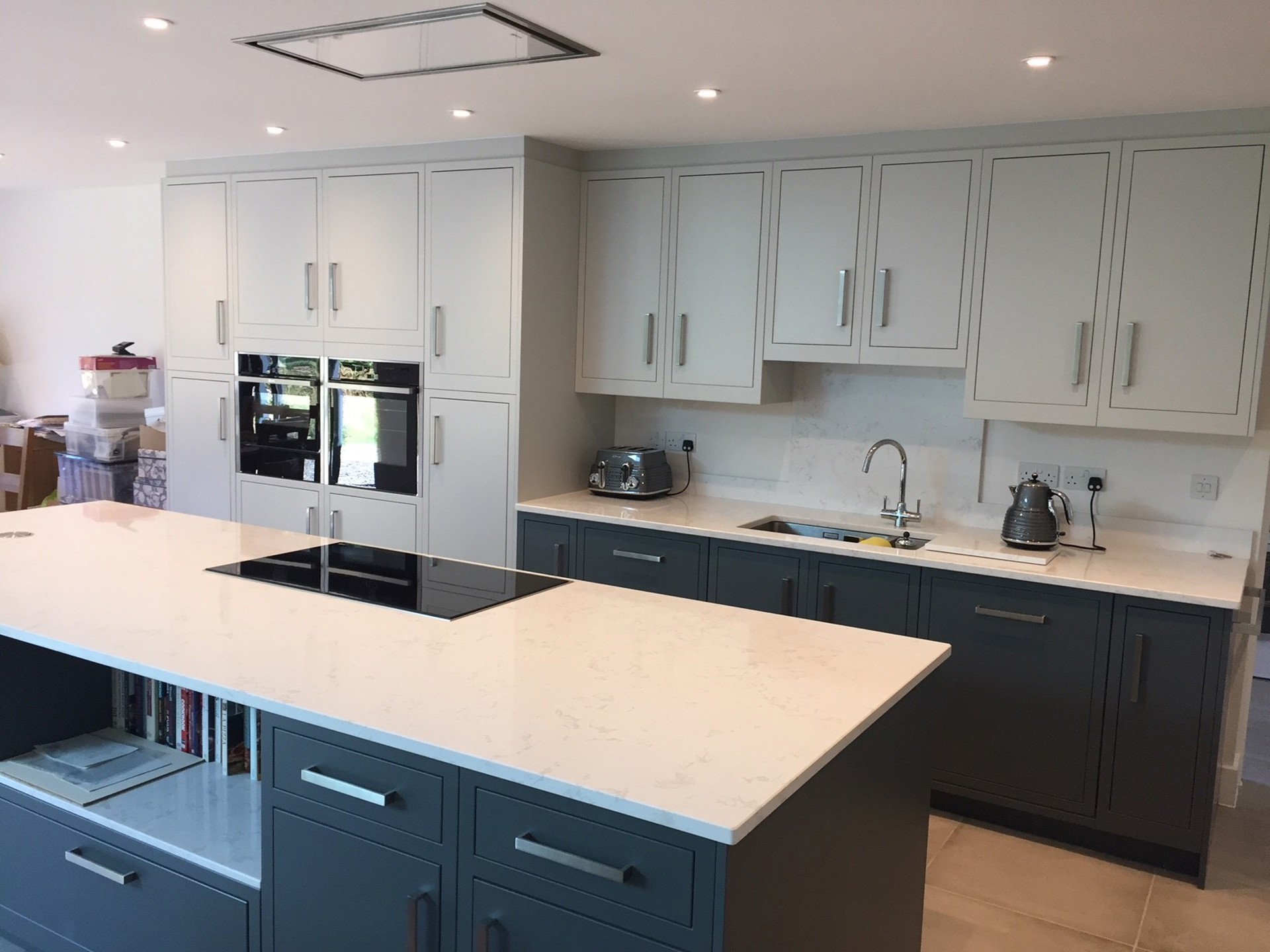 In-frame Slab | Dove Grey Kitchen | Charcoal Kitchen