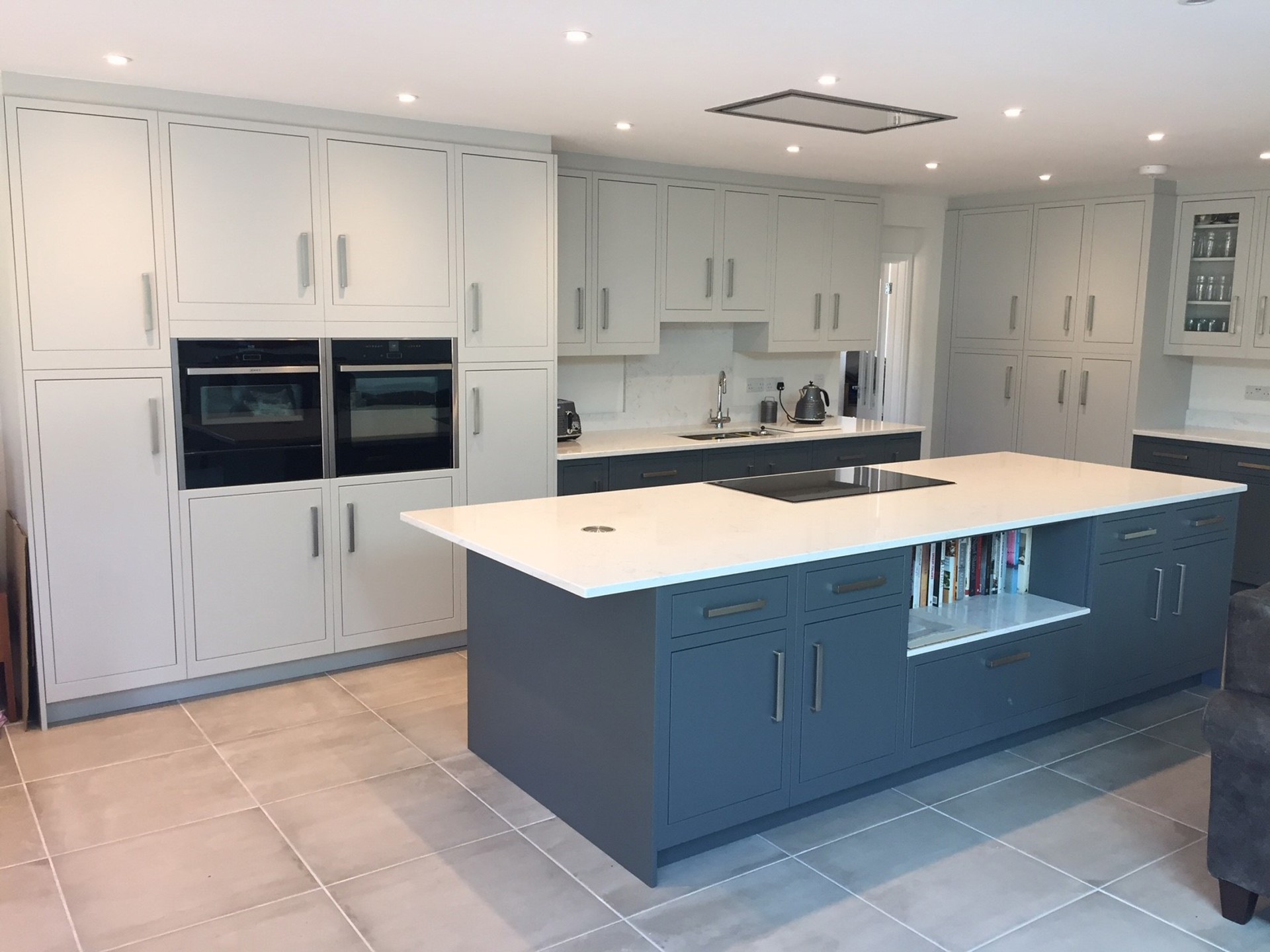 In-frame Slab | Dove Grey Kitchen | Charcoal Kitchen