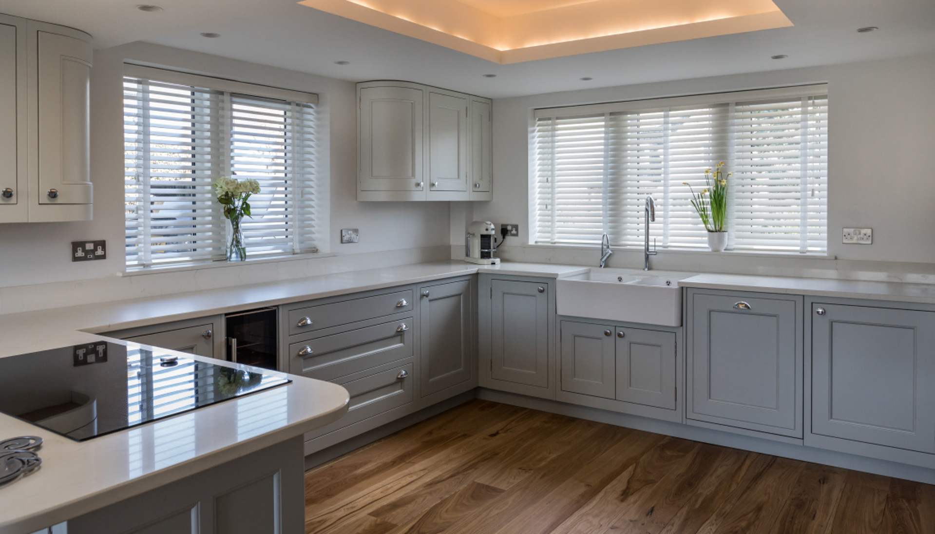 Quarter Round | Partridge Grey & Porcelain Kitchen