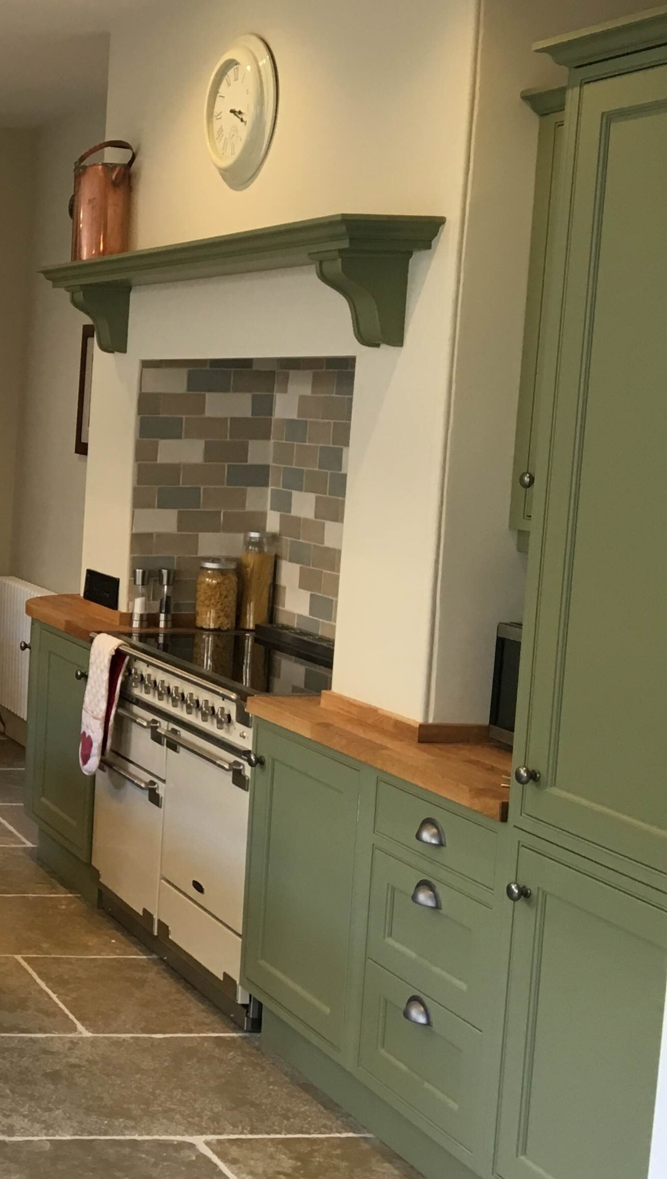 Edwardian Hill Farmhouse Kitchen | Timber In-Frame Shaker