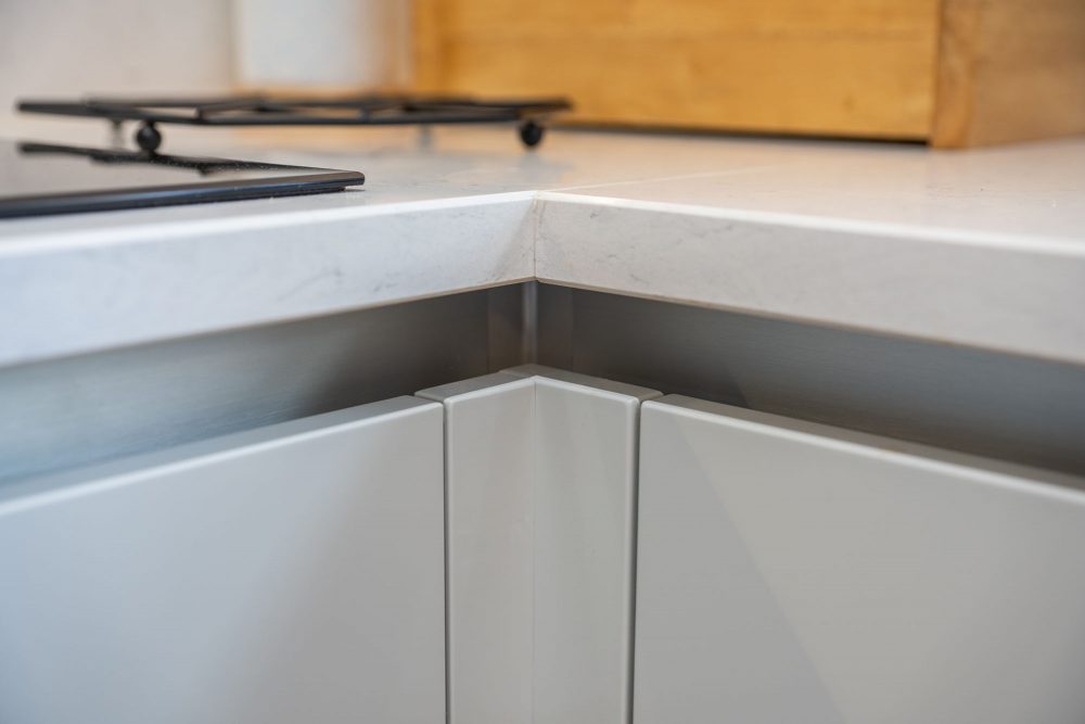 Handleless Kitchen in Skipwith | Timber Shaker Painted
