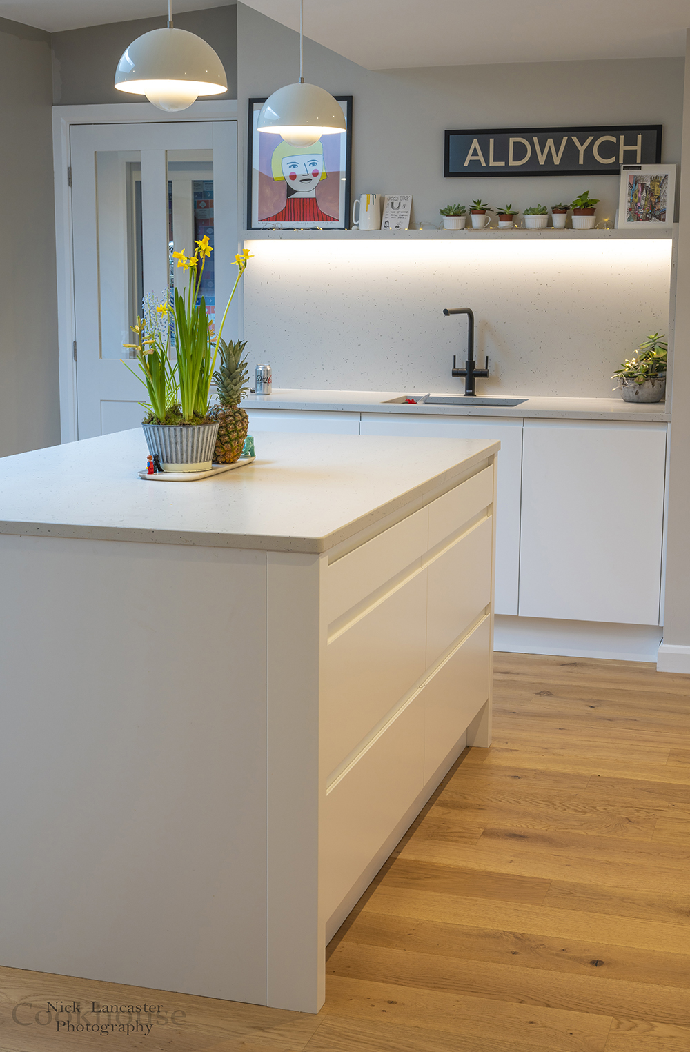 Listed Building in Fulford | Handleless J-Profile Design