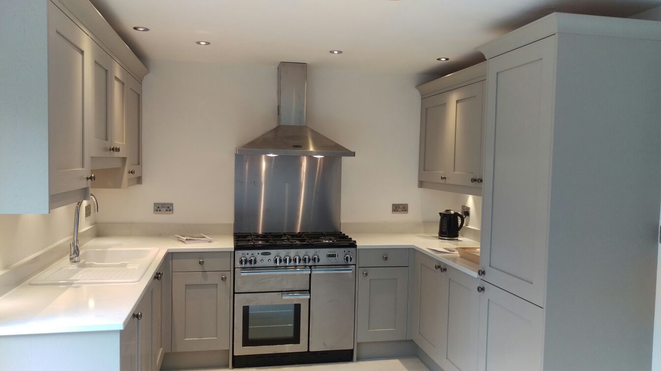 Riverview Apartment Kitchen | Timber Painted Shaker Stone 