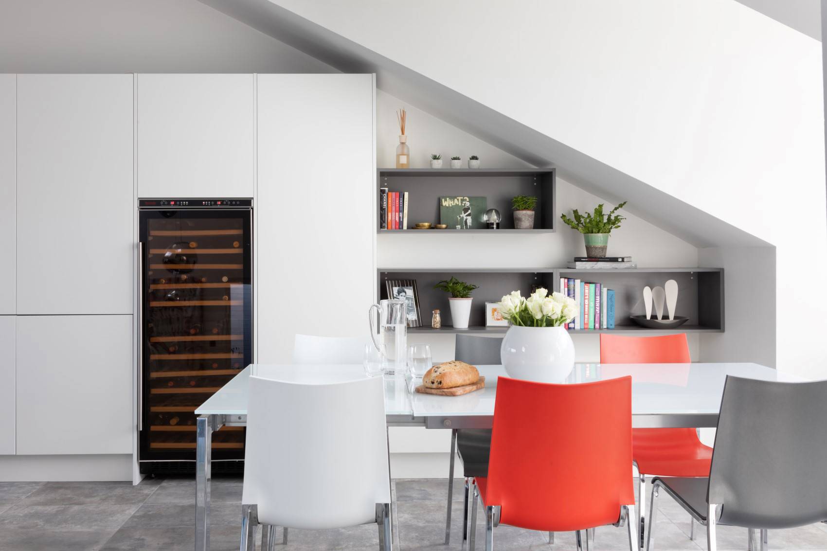 Porter Handleless in White 