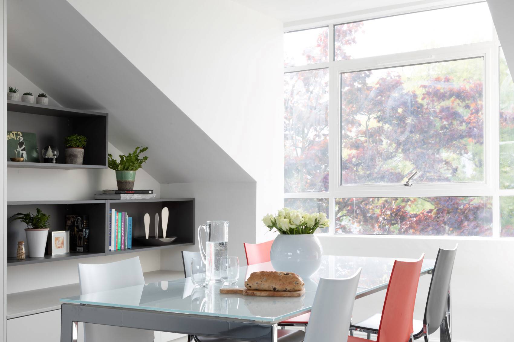 Porter Handleless in White 