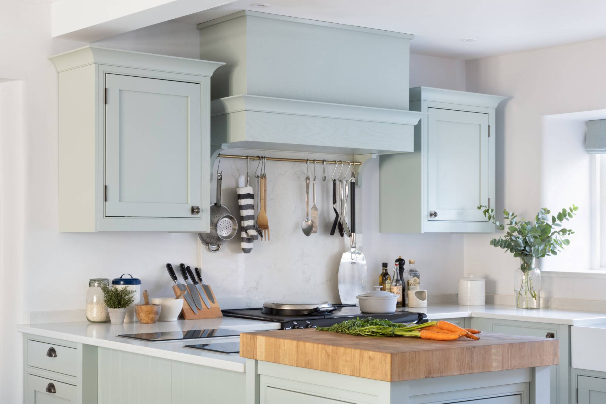 Clarendon in Chalk Blue 