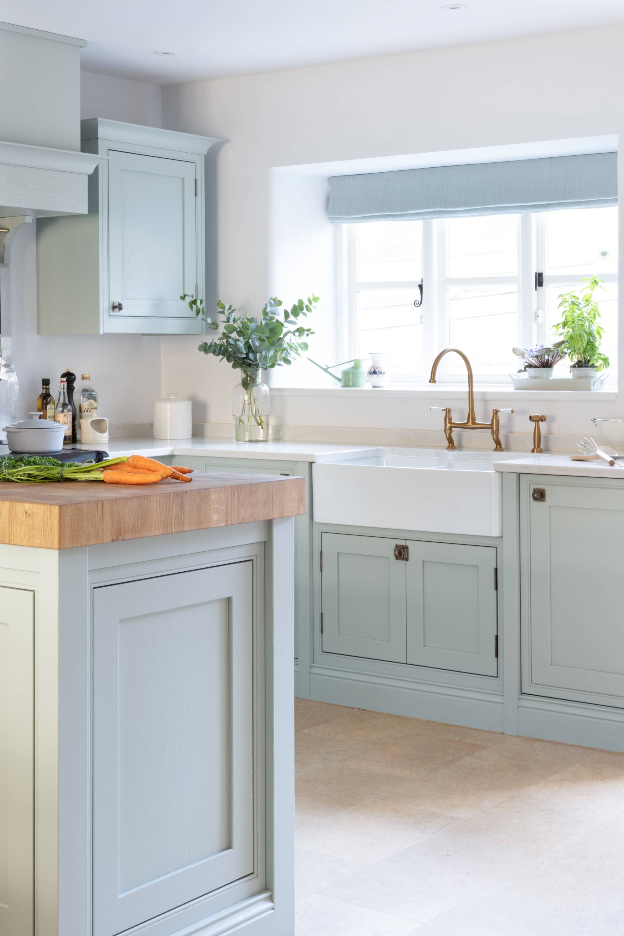 Clarendon in Chalk Blue 