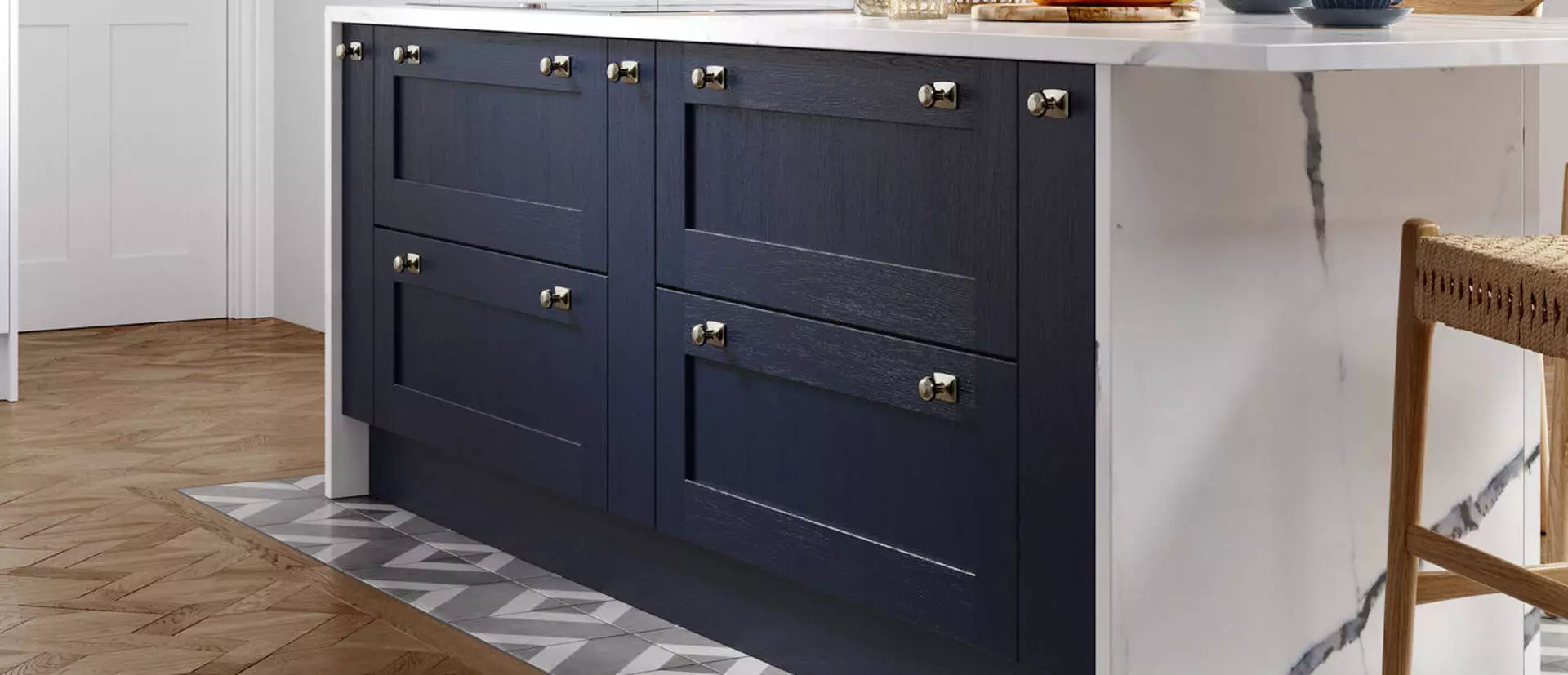 Mornington Shaker  carousel image 0