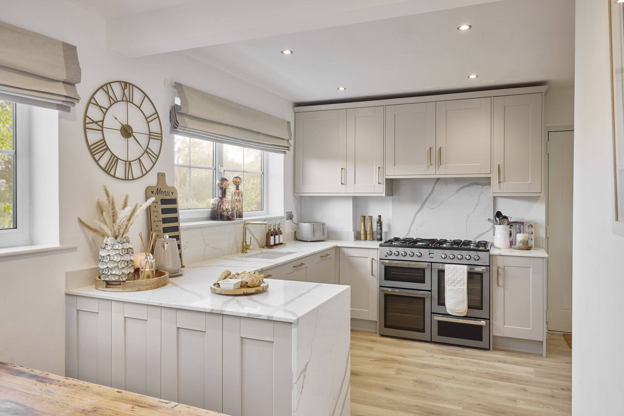 Belsay Woodgrain in Cashmere & Reed Green