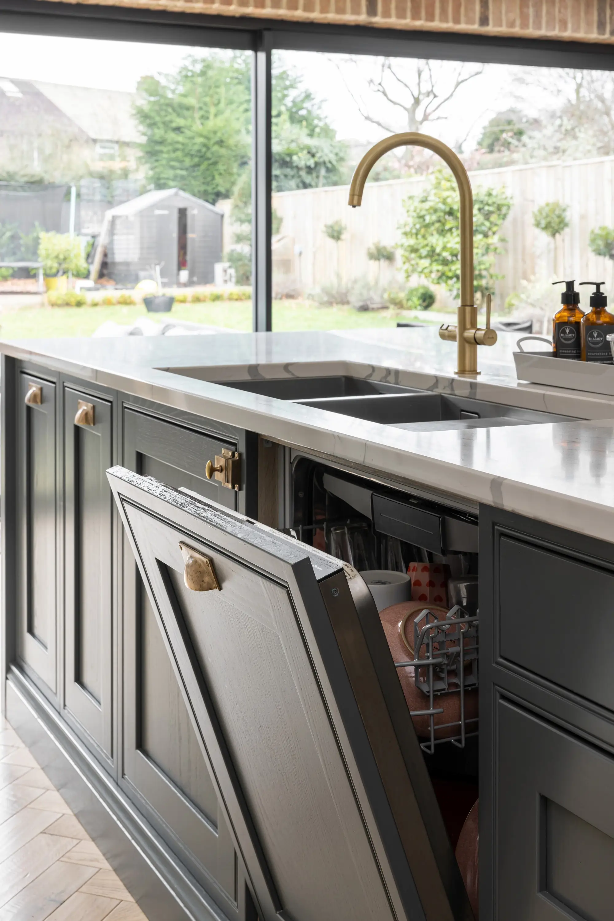 Clarendon in Slate & Porcelain 