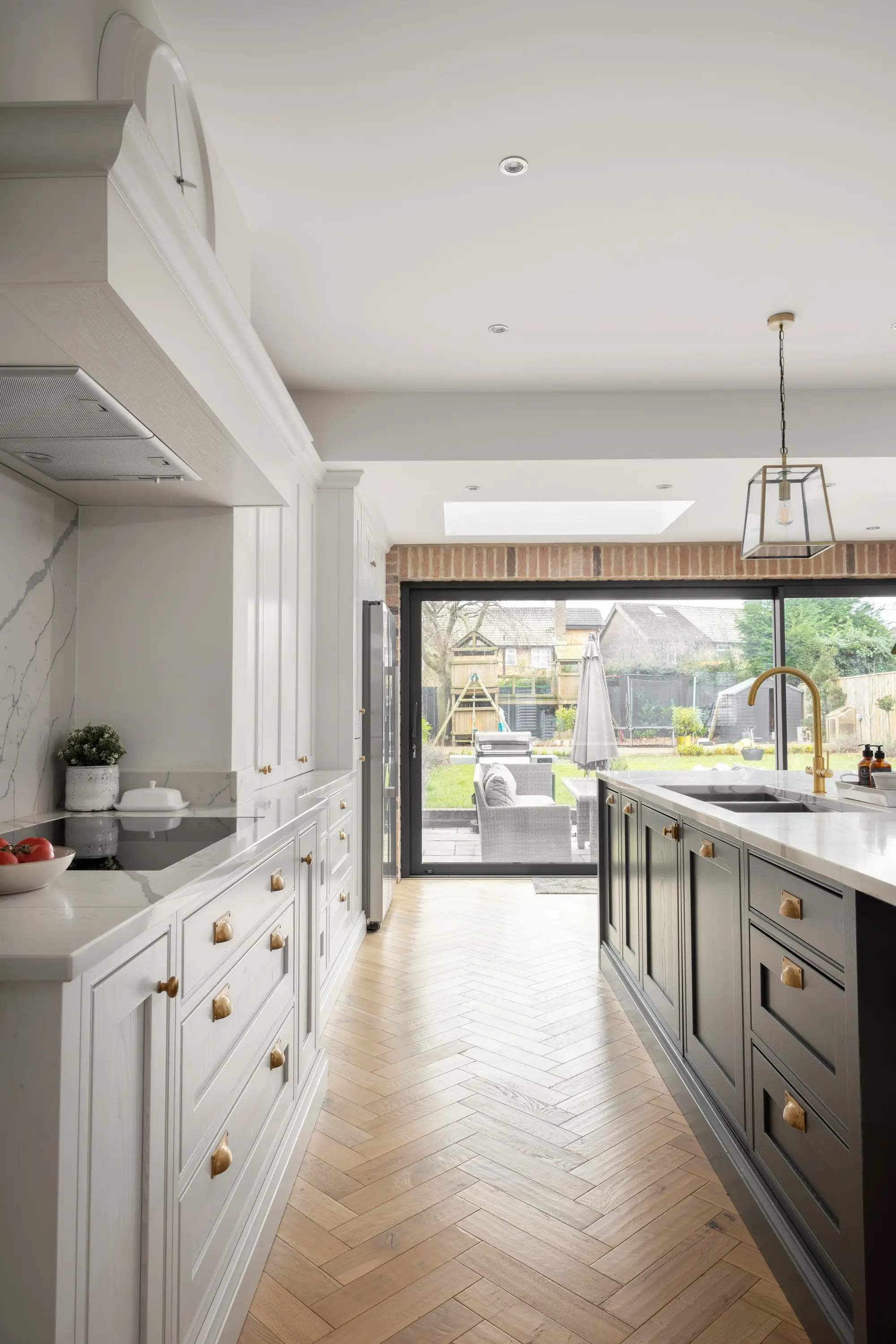 Clarendon in Slate & Porcelain 