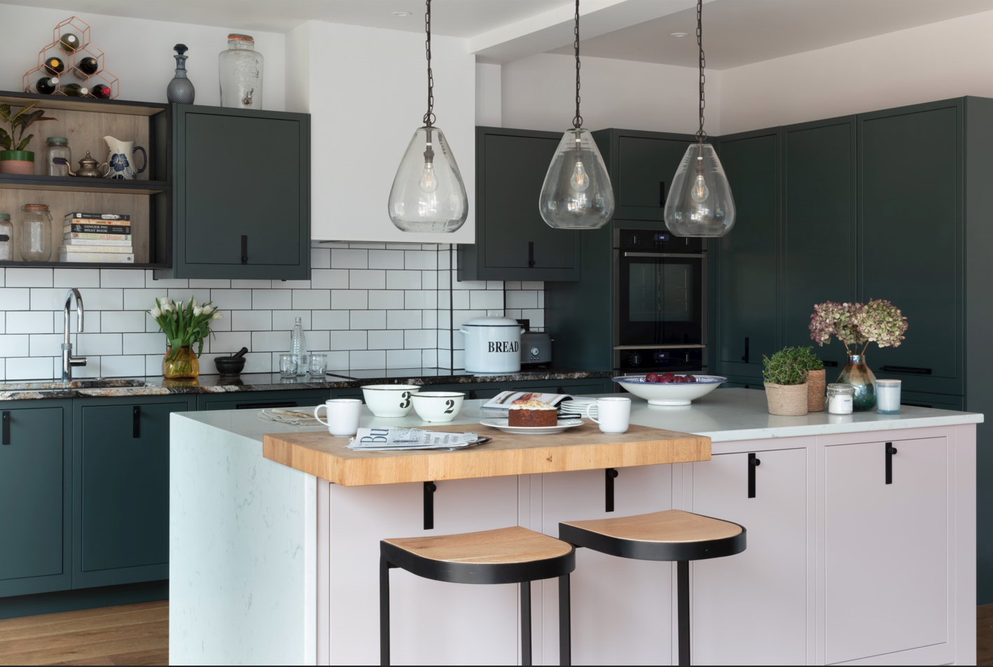 1909 Slab in Copse Green & Dry Rose 