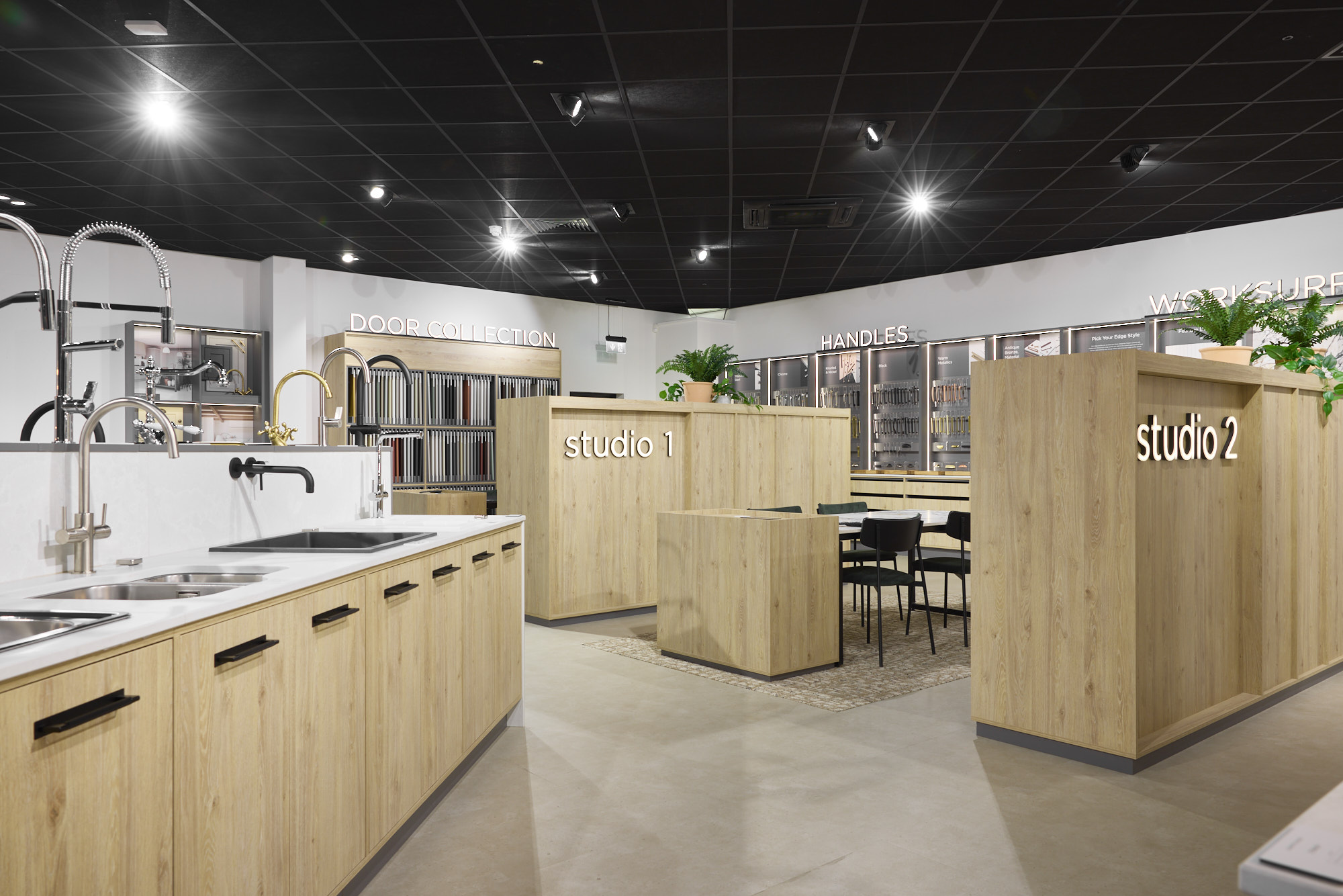 PWS Design Centres | Explore Inspirational Kitchen & Bedroom Displays ...
