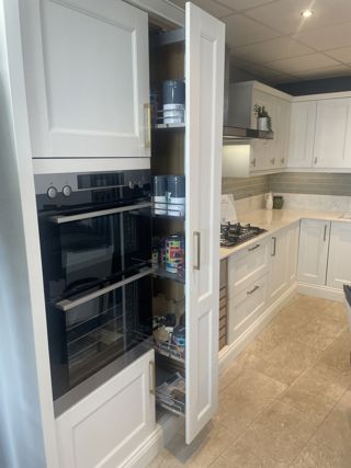 Belsay Beaded Porcelain