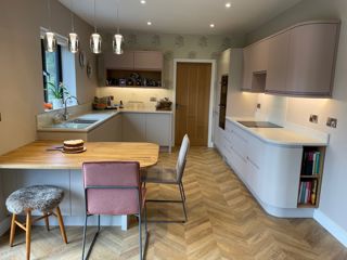 Remo Cashmere and Dry Rose