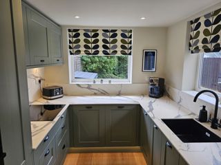 Belsay Smooth Reed Green