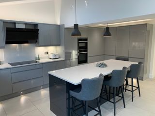 Remo Silver Grey & Graphite Gloss