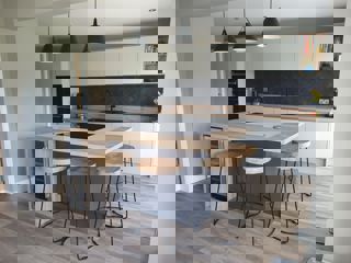 Porter Dove Grey and Graphite