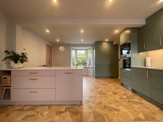 Porter Chalk Blue and Dry Rose 