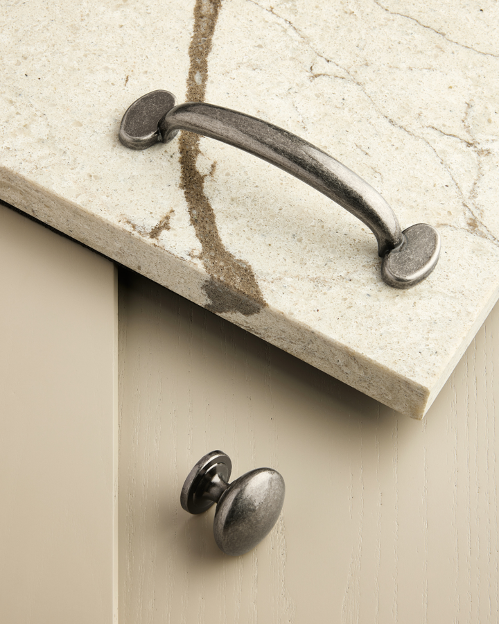 Kitchen Door Handles | Chrome, Pewter, Doorknobs