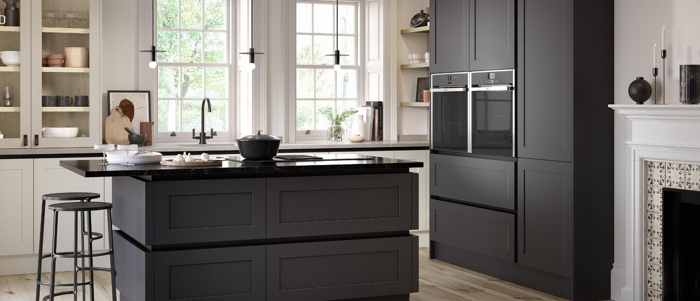 Hunton Kitchens Charcoal kitchen