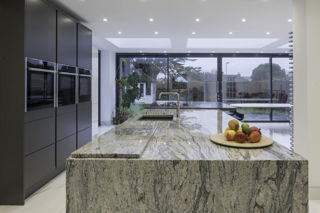 Porter Matt Graphite & Gloss Porcelain