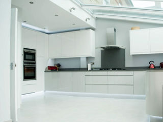 Remo Gloss White & Dove Grey