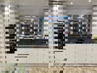 Unity Gloss Pure White